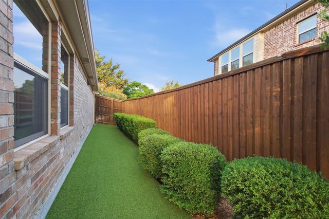 7201 Northern Lights Court, Plano, TX 75074