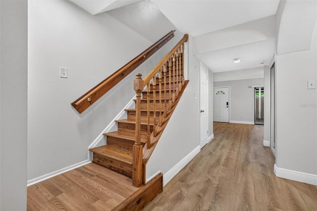 9005 PEBBLE CREEK DRIVE, Tampa, FL 33647