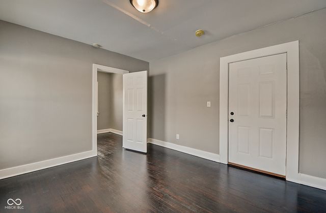 412 N Bradley Avenue, Indianapolis, IN 46201