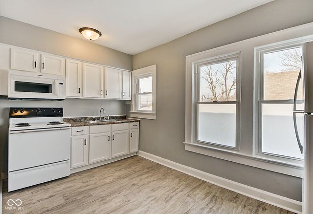 412 N Bradley Avenue, Indianapolis, IN 46201