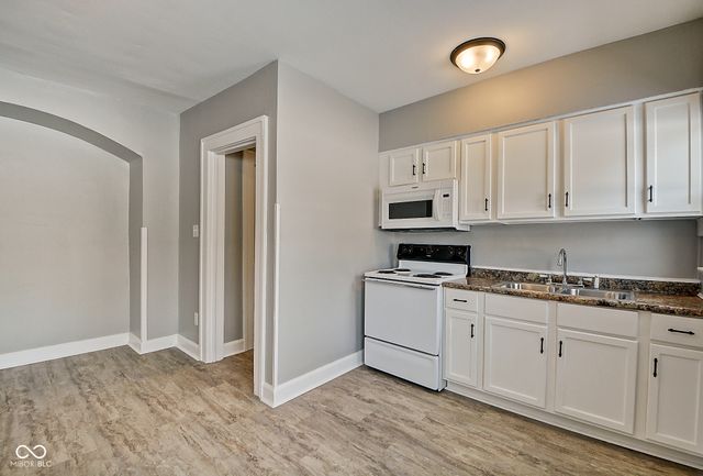 412 N Bradley Avenue, Indianapolis, IN 46201