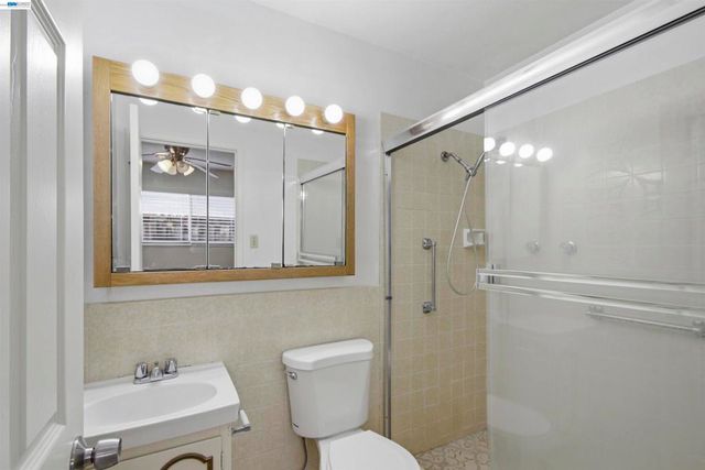 4426 Sacramento Ave, Fremont, CA 94538