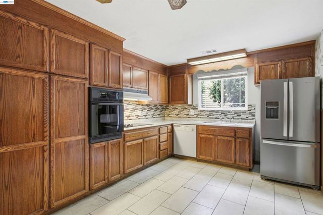 4426 Sacramento Ave, Fremont, CA 94538