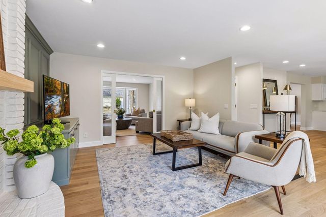 2107 Windsong Circle, Minnetonka, MN 55391