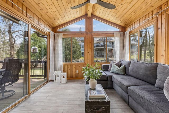 2107 Windsong Circle, Minnetonka, MN 55391