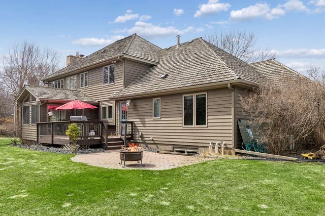 2107 Windsong Circle, Minnetonka, MN 55391