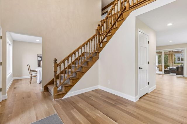 2107 Windsong Circle, Minnetonka, MN 55391