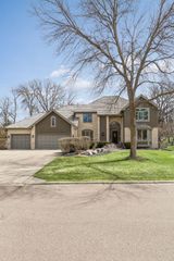 2107 Windsong Circle, Minnetonka, MN 55391