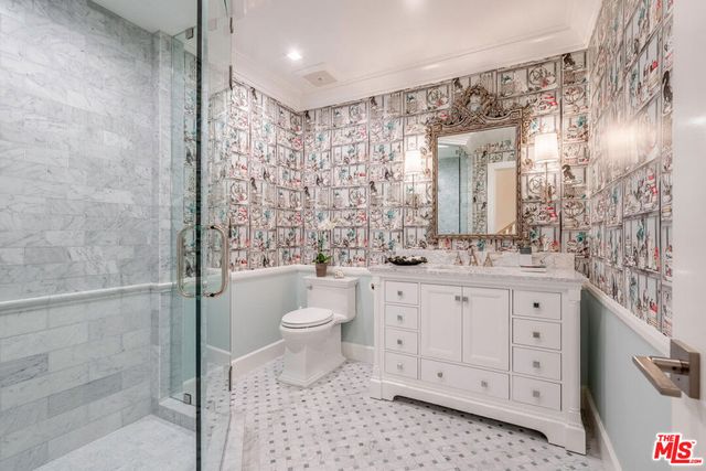 10821 Savona Road, Los Angeles, CA 90077