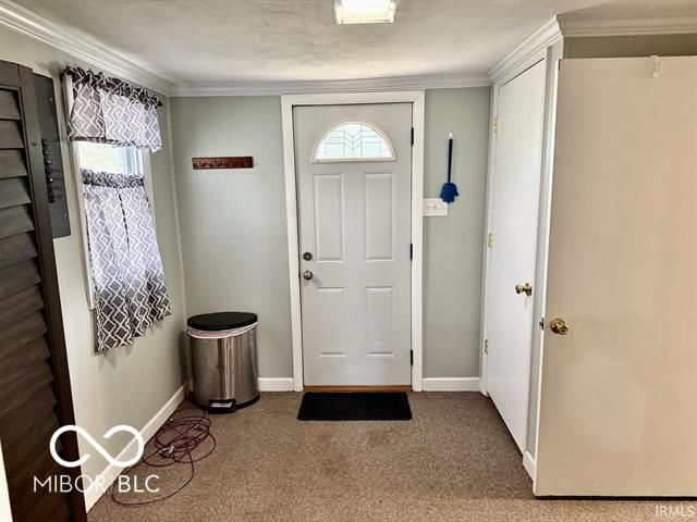 2086 S 300 Road E, Hartford City, IN 47348