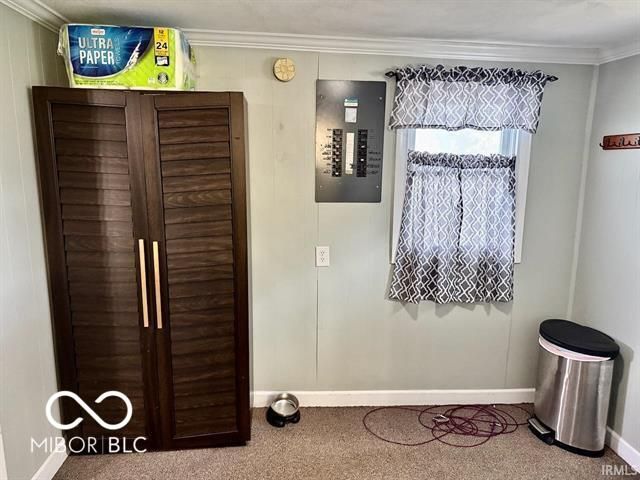 2086 S 300 Road E, Hartford City, IN 47348