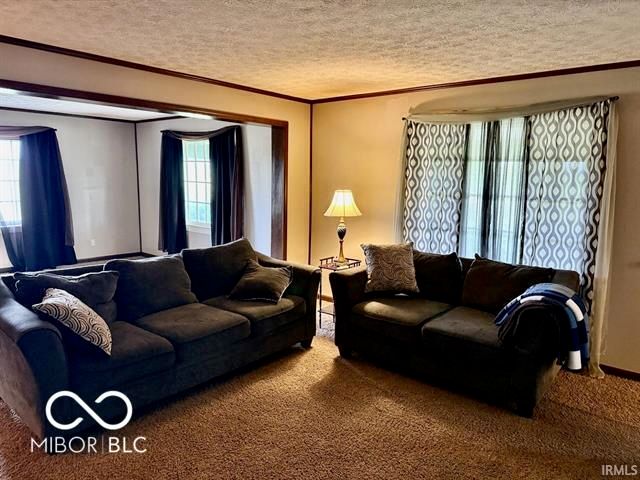2086 S 300 Road E, Hartford City, IN 47348