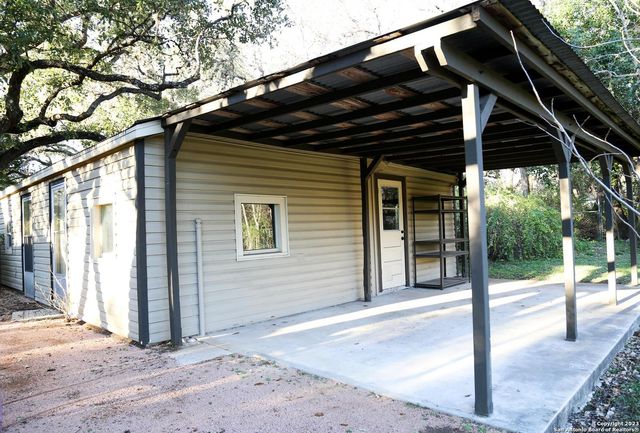 208 S WINSTON LN, Castle Hills, TX 78213