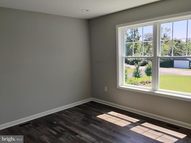 342 BEACH AVE, Pasadena, MD 21122