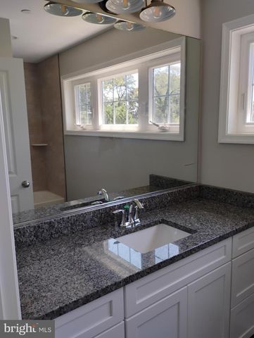 342 BEACH AVE, Pasadena, MD 21122