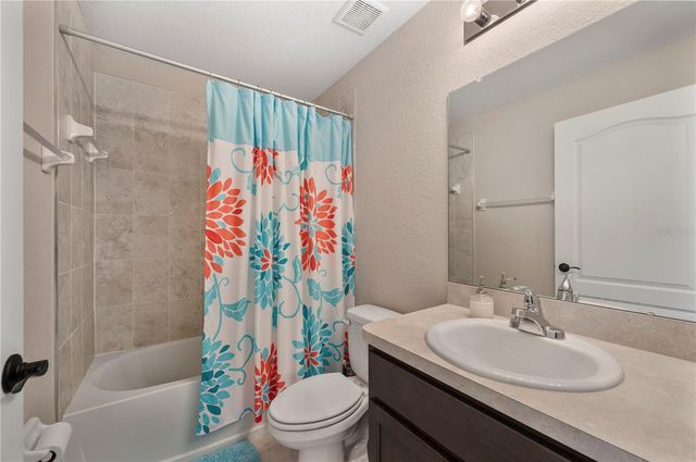 1882 CREEKS VISTA BOULEVARD, Lakeland, FL 33810