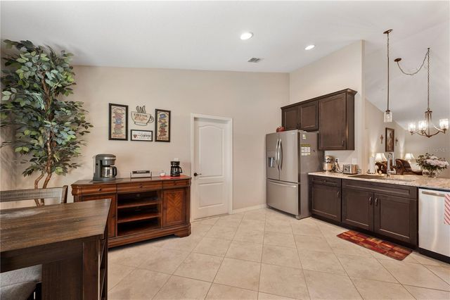 1882 CREEKS VISTA BOULEVARD, Lakeland, FL 33810