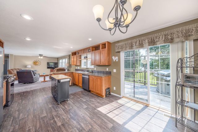 12596 Marilyn Drive, Leroy, MI 49655