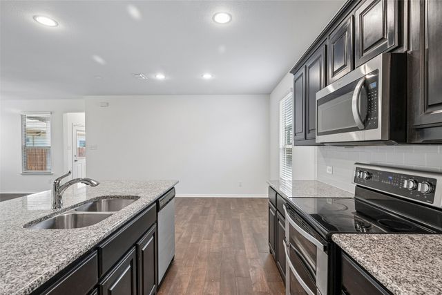 1025 Mason Street, Aubrey, TX 76227