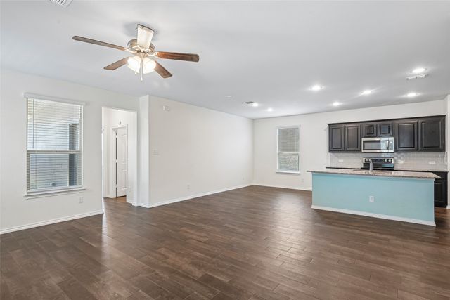 1025 Mason Street, Aubrey, TX 76227