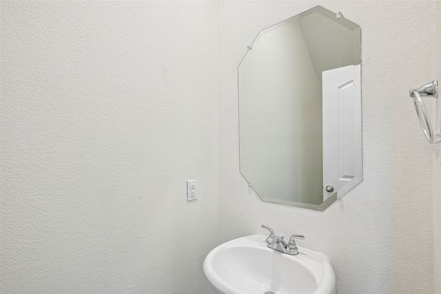 1025 Mason Street, Aubrey, TX 76227