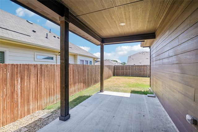 1025 Mason Street, Aubrey, TX 76227