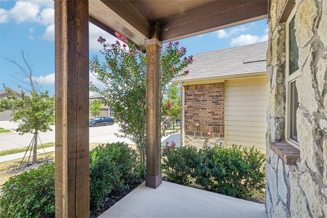 1025 Mason Street, Aubrey, TX 76227
