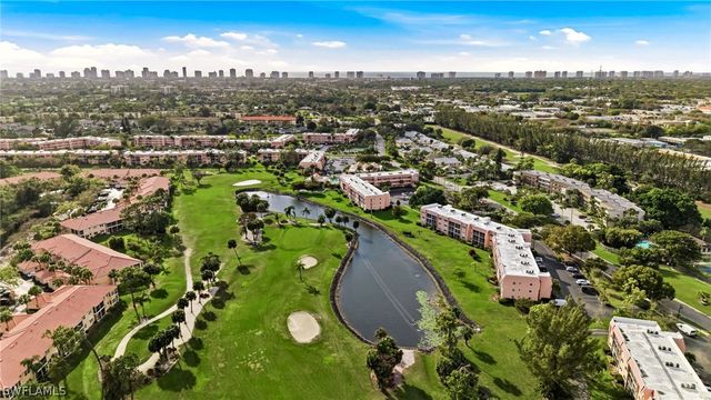 300 Forest Lakes BLVD 312, Naples, FL 34105