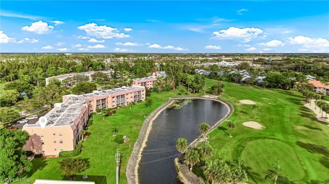300 Forest Lakes BLVD 312, Naples, FL 34105
