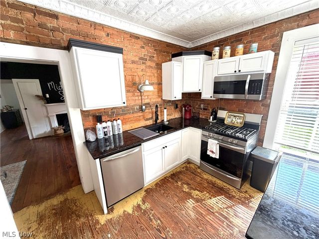 605 Putnam Avenue, Zanesville, OH 43701