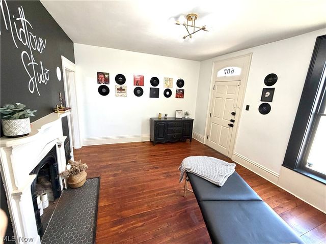 605 Putnam Avenue, Zanesville, OH 43701