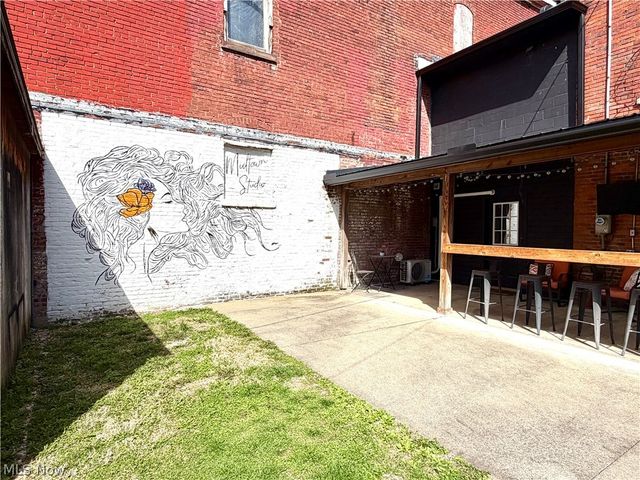 605 Putnam Avenue, Zanesville, OH 43701