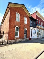 605 Putnam Avenue, Zanesville, OH 43701