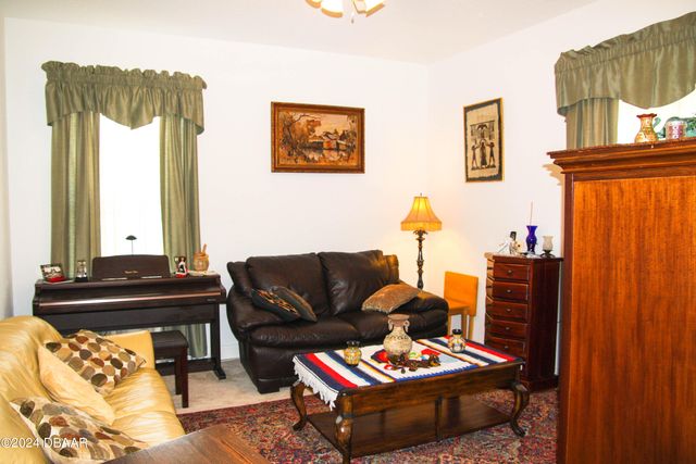 1328 Coconut Palm Circle, Port Orange, FL 32128