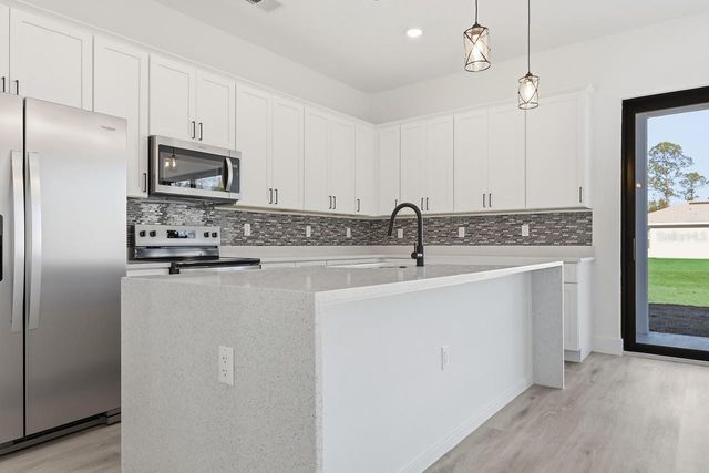 2755 SW 140TH LOOP, Ocala, FL 34473