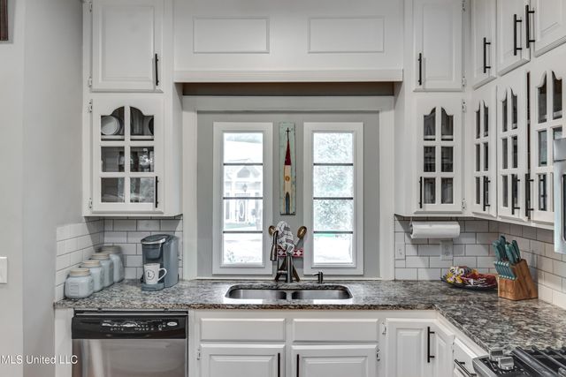 1013 Fairway Cove, Brandon, MS 39047
