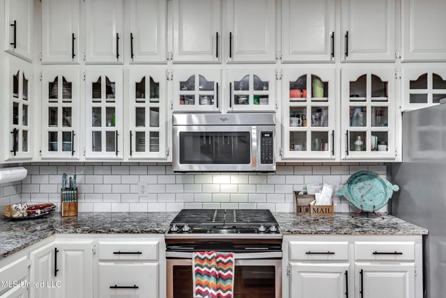 1013 Fairway Cove, Brandon, MS 39047