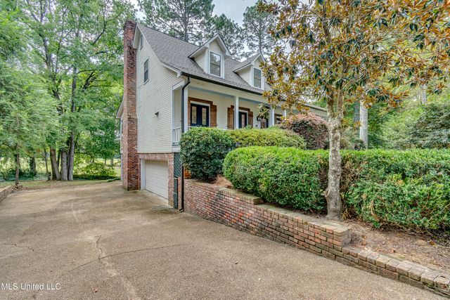 1013 Fairway Cove, Brandon, MS 39047