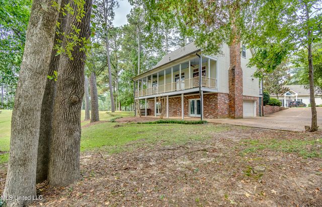 1013 Fairway Cove, Brandon, MS 39047