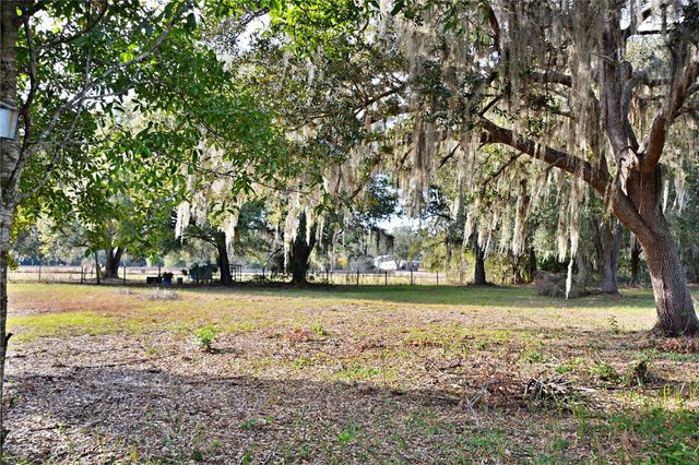 5528 CHERRY ROAD, Lakeland, FL 33810