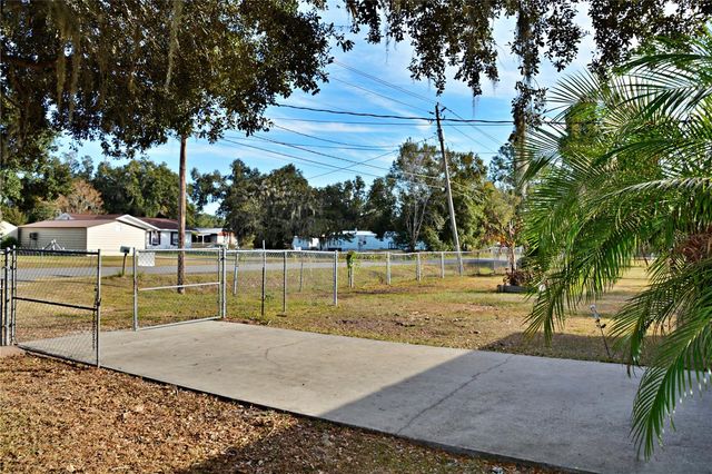 5528 CHERRY ROAD, Lakeland, FL 33810