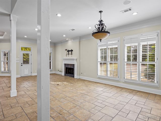 3900 TURNING LEAF Loop, Montgomery, AL 36116