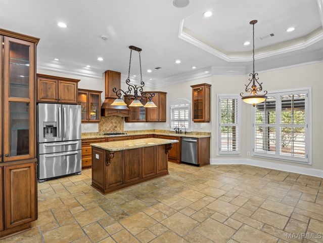 3900 TURNING LEAF Loop, Montgomery, AL 36116