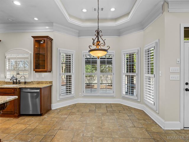 3900 TURNING LEAF Loop, Montgomery, AL 36116