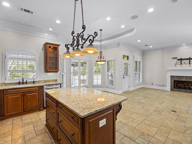 3900 TURNING LEAF Loop, Montgomery, AL 36116