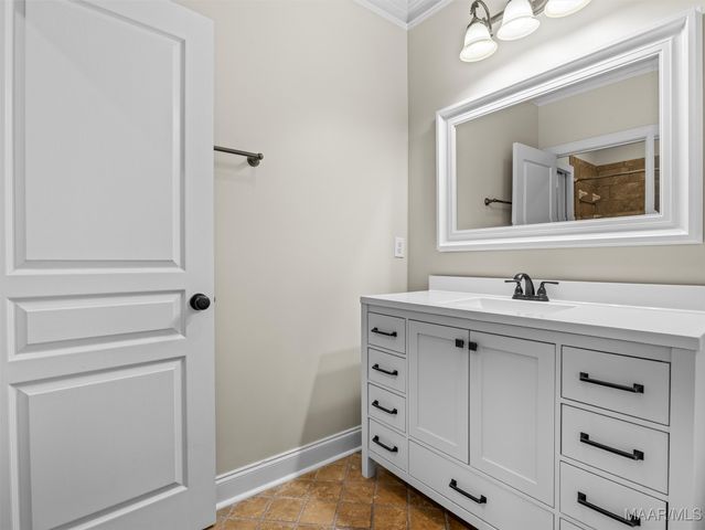 3900 TURNING LEAF Loop, Montgomery, AL 36116