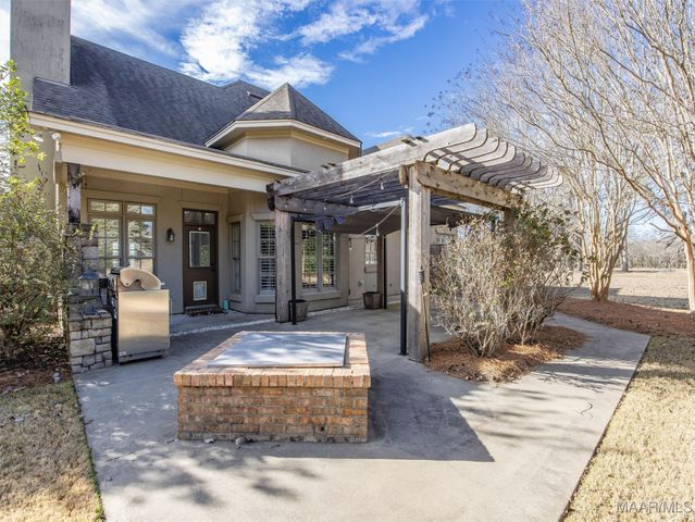 3900 TURNING LEAF Loop, Montgomery, AL 36116