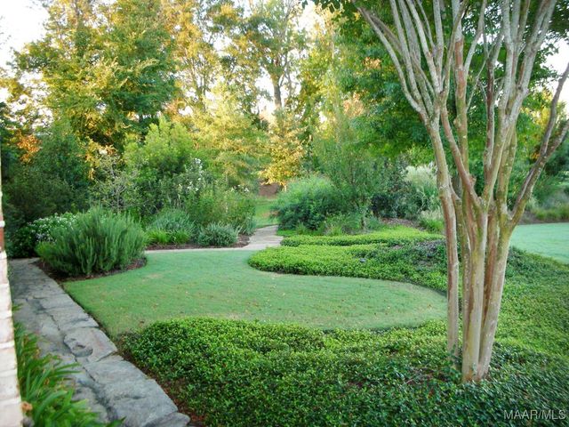 3900 TURNING LEAF Loop, Montgomery, AL 36116