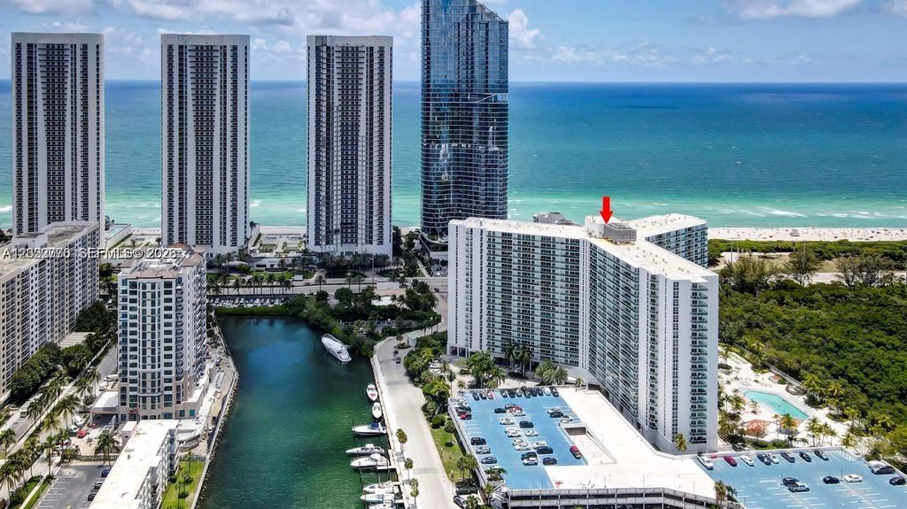 100 Bayview Dr 208, Sunny Isles Beach, FL 33160