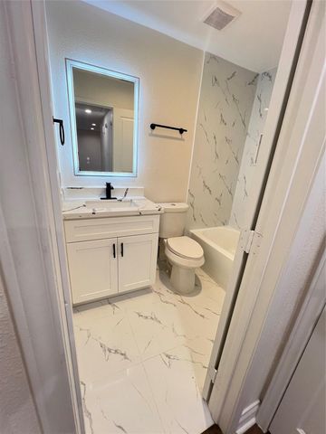 5303 Ingomar Way, Houston, TX 77053